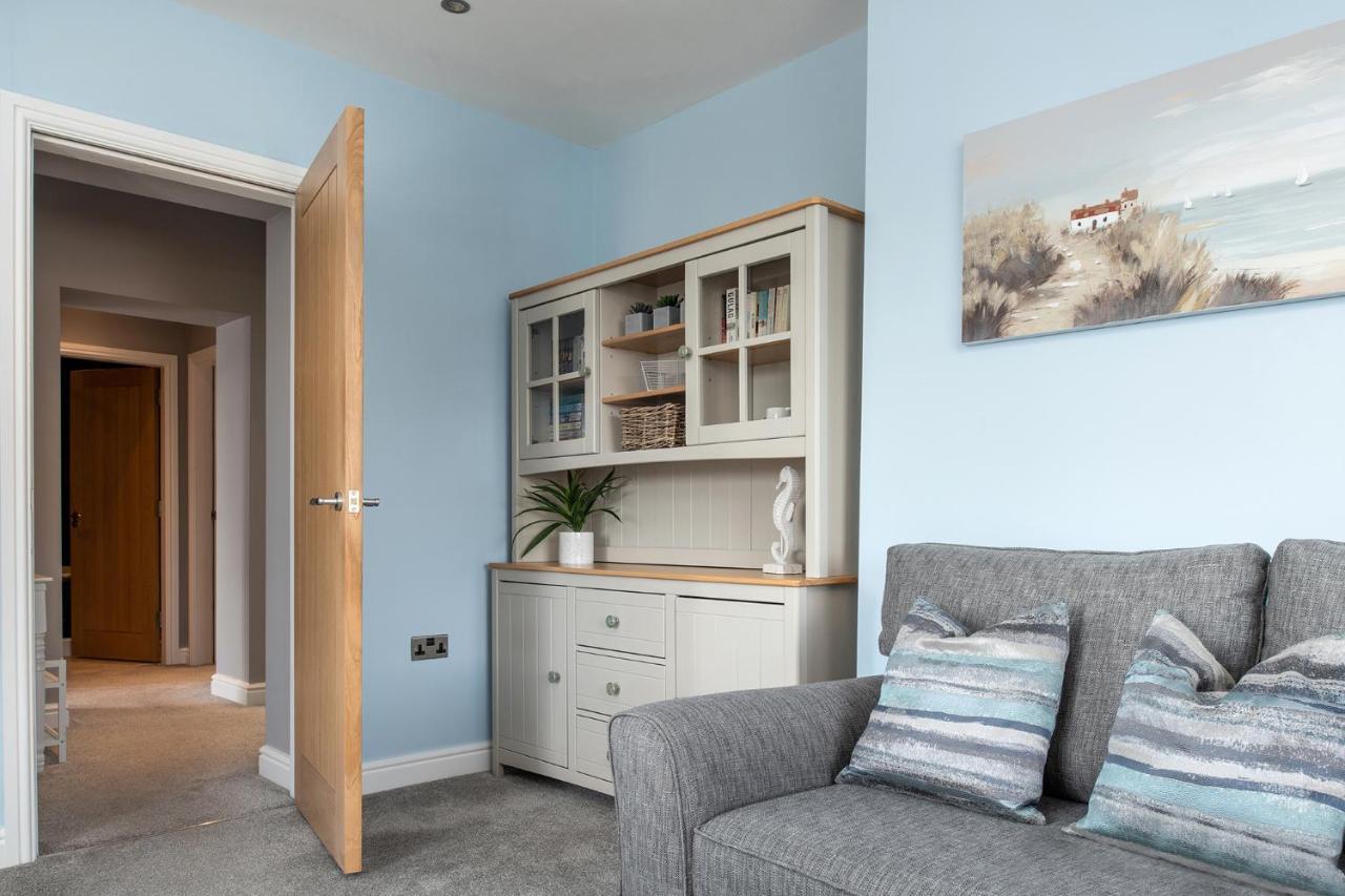 Abbey Road Boutique Holiday Apartment Llandudno Exteriör bild